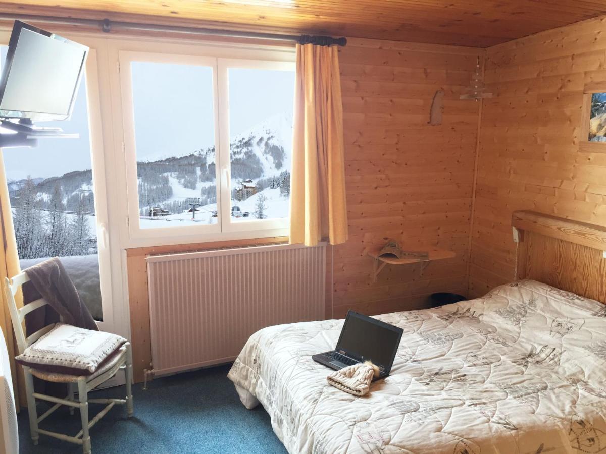 Le Sestriere Hotel Алос Екстериор снимка