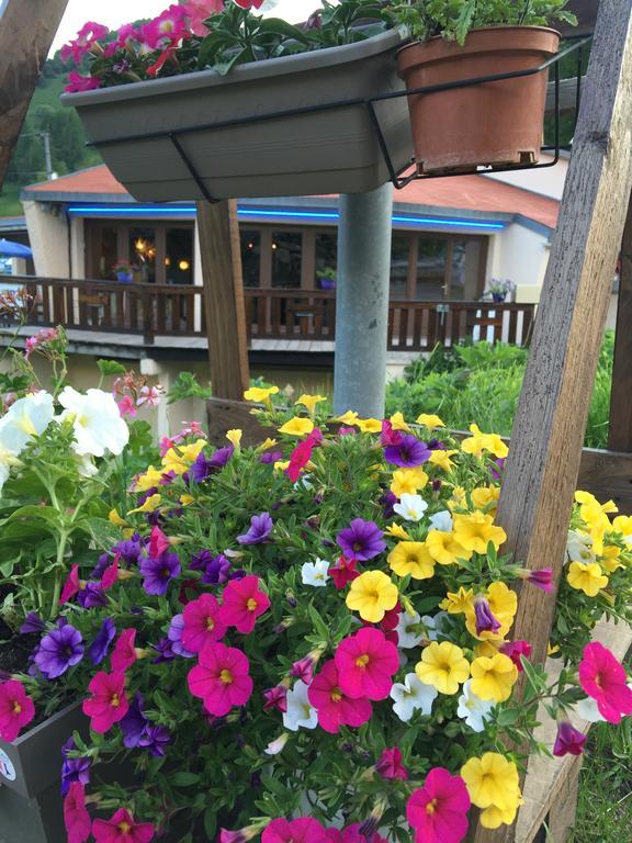 Le Sestriere Hotel Алос Екстериор снимка