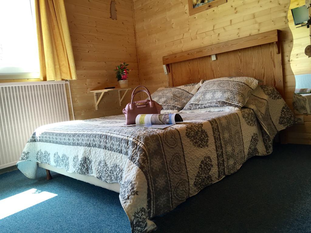 Le Sestriere Hotel Алос Екстериор снимка